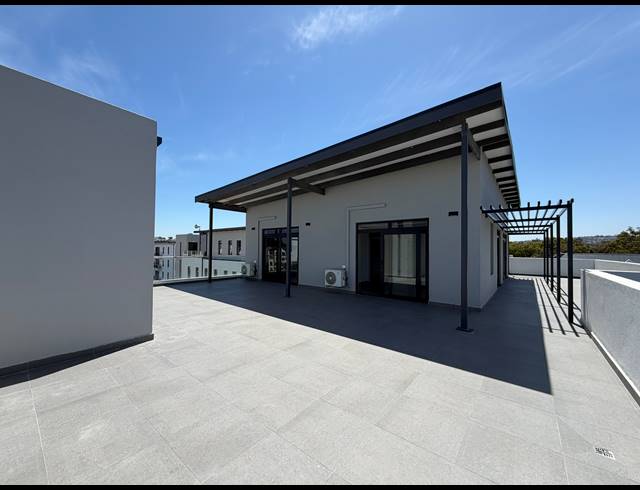 290M² OFFICE TO LET IN PAARDEVLEI
